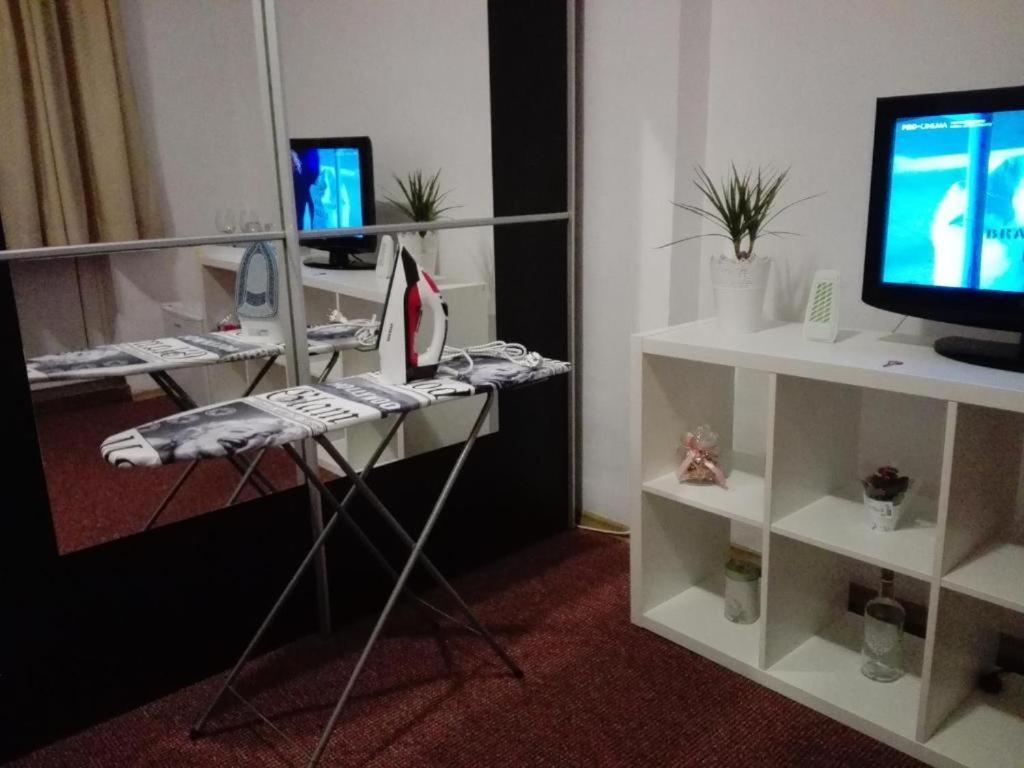 Studio Central Calea Victoriei Apartment Bucharest Luaran gambar